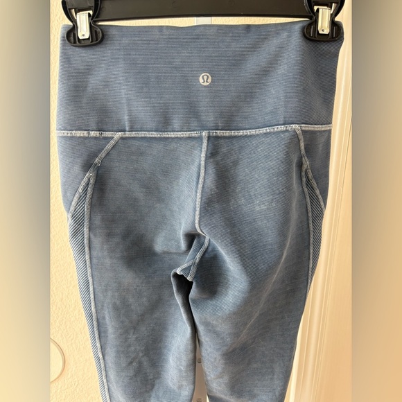 Lululemon Wunder Under High-Rise Tight Snow Washed Ribbed 28” - Size 4 - Picture 9 of 9